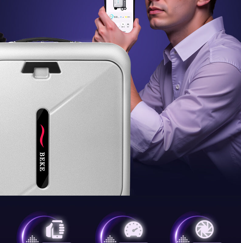 Person holding a smartphone controlling a BEKE electric luggage
